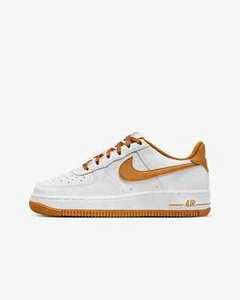 Nike Air Force 1 Low Kids White Desert Ochre FJ0706 100 - SIZE 7Y / 8.5 WOMENS - Picture 1 of 15