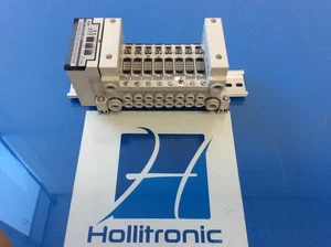 SMC EX120-SMJ1 CC-LINK W/ 8 SOLENOID VALVES - Picture 1 of 5