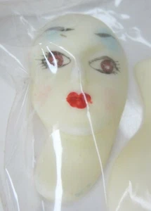 Nuevos accesorios de joyería facial de perfil tipo porcelana de plástico pintado de 1 3/4 pulgadas - Imagen 1 de 31