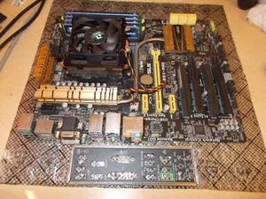 AMD A10-6800K 4.1ghz Quad Core CPU Asus A88X-PRO REV:1.02 MB Combo + 16GB Ram - Bild 1 von 1
