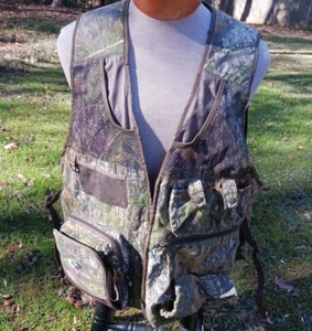 Mossy Oak Camouflage Turkey/Deer Hunting Vest Men's Size Large 42-44 Zip Pockets - Picture 1 of 13