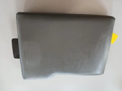 2008 2009 MERCURY SABLE REAR/BACK SEAT ARMREST LID GRAY LEATHER 8G1Z5467112BA - Image 1 of 4