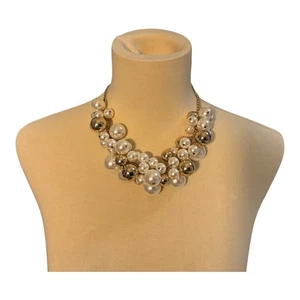 Collar Express imitación perlas blancas y doradas - Imagen 1 de 2