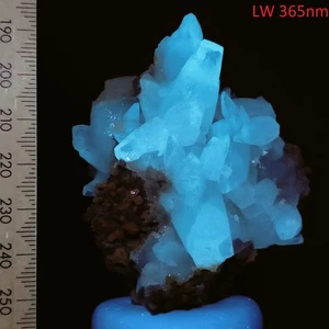 Fluorescent Calcite crystals w/ phosphorescent afterglow LW & SW specimen 512ct - Picture 1 of 9