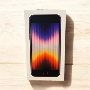 New/Sealed - Verizon Apple iPhone SE3, 64GB, Black - Prepaid Smartphone 🔒 - Picture 1 of 4