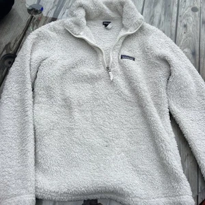 Patagonia Los Gatos Damen-Fleecepullover 1/4-Reißverschluss Medium cremefarben hochflorig gebraucht, in einwandfreiem Zustand - Bild 1 von 5