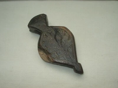 Poulie Ancienne en Bois Sculpté - Art Populaire  - Photo 1/4