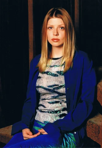 Amber Benson 1977- genuine autograph photo 8"x12" signed IN PERSON Cover