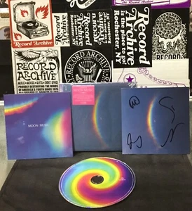 LIMITED FIRST EDITION Coldplay “MOON MUSIC” CD + Booklet + SIGNED INSERT - Picture 1 of 8