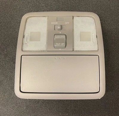 06 07 08 09 10 11 12 TOYOTA RAV4 LUZ DE LECTURA DOMO SUPERIOR LÁMPARA OEM Foto 1 de 3