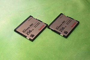 SanDisk Extreme PRO CFast 2.0 256GB ( 2 cards ) used - Picture 1 of 9