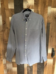 Charles Tyrwhitt Men’s L Blue Oxford Shirt 100% Cotton Classic Fit Button Down - Picture 1 of 13