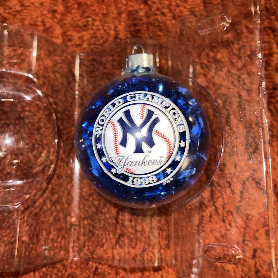 Vintage World Champions New York Yankees 1998 Christmas Ornament Holidays VTG NY - Image 1 of 4