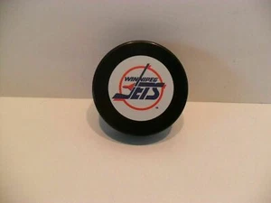 Winnipeg Jets Puck - Vintage Logo - BRAND NEW! 1990 - 1996 Vintage Logo - Picture 1 of 2
