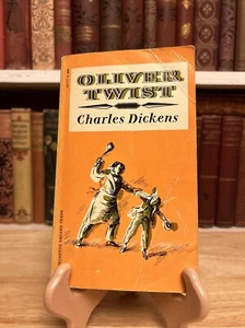 OLIVER TWIST By CHARLES DICKENS 1970 Washington Sq Press PB - Imagen 1 de 13