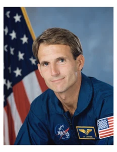 "Foto retrato 1992 del astronauta de la NASA Jerry Linenger 8x10 en 8,5"" x 11" - Imagen 1 de 1