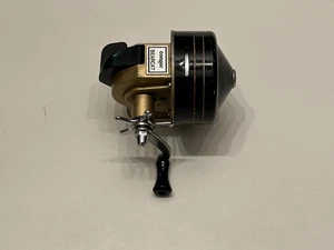 Vintage Compac “Bearcat" Spin Casting Reel - Made In Japan - Picture 1 of 14