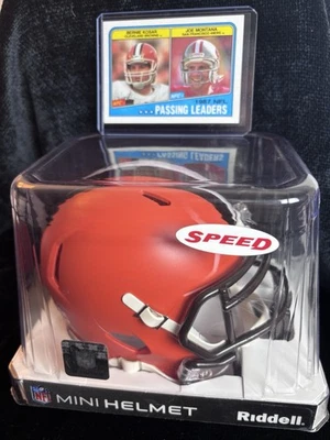 Cleveland Browns QB Speed Mini Casco Riddell y Tarjeta Bernie Kosar De Colección NFL Foto 1 de 4