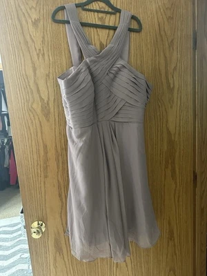 Vestido Halter Formal Cruzado Cóctel Glicina - Gasa Púrpura Silenciada Clara  Foto 1 de 4