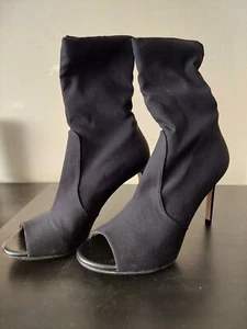 STUART WEITZMAN HUGGER BOOTIES - Picture 1 of 7