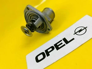 OPEL Thermostatgehäuse Thermostat 82° Calibra Vectra Astra F C20XE 20XE C20LET - Picture 1 of 4