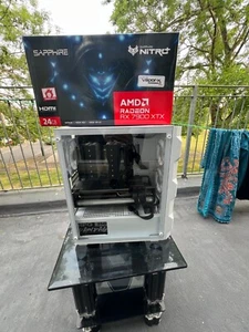 BRAND NEW! GAMING PC- AMD Radeon 7900XTX 24GB, Ryzen 7800X3D, 32GB DDR5, 1TB SSD - Picture 1 of 19