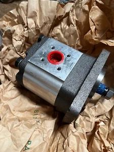 Passend für Parker Hydraulikpumpenaggregat PGP511 A0130 3349114019 H22 - Bild 1 von 9