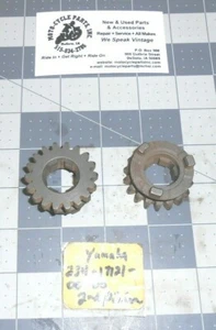 YAMAHA L5T 234-17121 SECOND POSITION GEAR NOS 1 QTY VINTAGE OEM FREE SHIPPING - Picture 1 of 1
