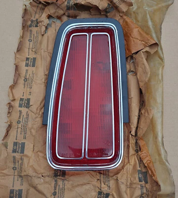 1974 1975 1976 Chrysler Newport NOS MoPar Left Driver Side TAIL LAMP LENS - Image 1 of 4