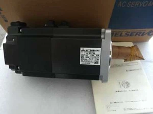NUOVO SERVOMOTORE MITSUBISHI AC HF-MP73B HFMP73B - Foto 1 di 3