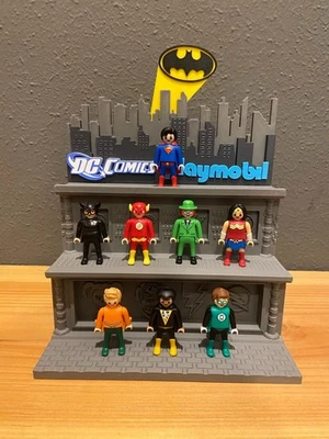 Stand Expositor Figuras DC Playmobil Kinder - Imagen 1 de 4
