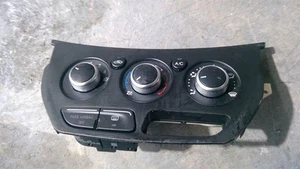 Temperature Control Front Manual Temperature Control Fits 13-16 ESCAPE 1290925 - Picture 1 of 12