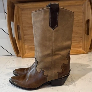 Vintage Zodiac 80er Wildleder Leder Westernstiefel Gr. 9 Metall Herz Akzente - Bild 1 von 11