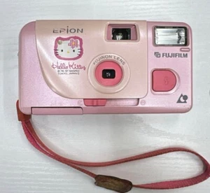 KITTY HELLO KITTY FUJI FILM EPION APS FILM CAMERA WITH STRAP - Picture 1 of 4