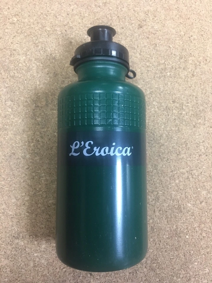 Borraccia eroica vintage - Immagine 1 di 1