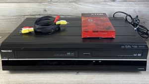 Toshiba DVR620KU DVD Recorder VCR Combo VHS HDMI Playback No Remote - Picture 1 of 11