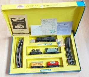 Hornby Dublo 2-rail 00 gauge 0-6-2T tank Goods Train Set ~2016 - Picture 1 of 9