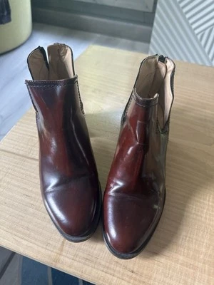 Botines Zara Mujer 37/7 Cuero Borgoña Con Negro Foto 1 de 4