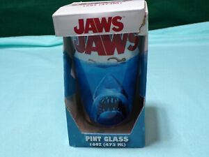 Jaws 16oz Pint Glass by Silver Buffalo. New in the Box