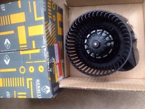 RENAULT MEGANE 2.0 Interior Blower Motor  7701205443 GENUINE - Picture 1 of 3