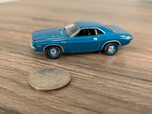 Johnny Lightning Blue 1970 Dodge Challenger R/T - Rubber Tires  1:64 - Picture 1 of 9