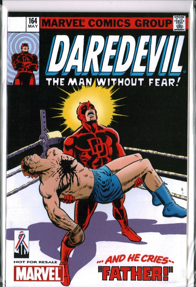 DAREDEVIL #164 and He Cries Father Marvel Legends Reprint VF+ (8.5) - Image 1 of 1