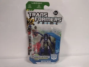 Figura de acción Transformers Cyberverse Legion Arcee - Imagen 1 de 3