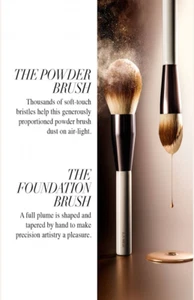 LA MER The Powder Brush & Foundation Brush SET - Both NIB NEW AUTHENTIC - Picture 1 of 4