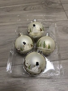 Snowman Holiday Christmas Tree ornaments White Frosted Lot Of 4 - Picture 1 of 16