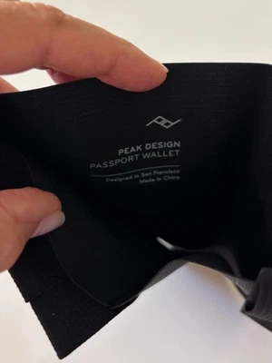 Cartera de pasaporte Peak Design Foto 1 de 4