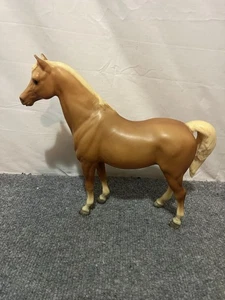 Vintage Breyer Horse Palomino Hope Traditional Family  - Picture 1 of 16