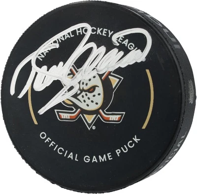 Disco de juego oficial autografiado Teemu Selanne Anaheim Ducks Foto 1 de 3