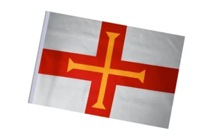 Kleine Flagge Guernsey Kanalinseln - ideal für Kunsthandwerk - 23 cm x 15 cm - Bild 1 von 3