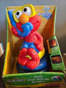 Elmo's Grow With Me Sprinkler (Elmo With Goggles Version) - Picture 1 of 3